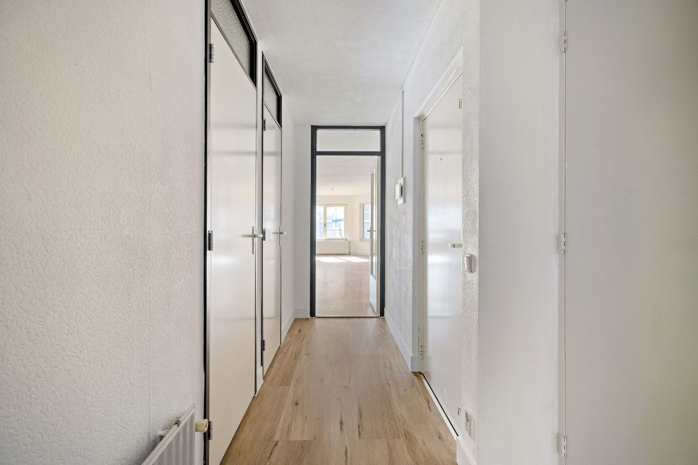 Photo 10 of Catharinastraat 19