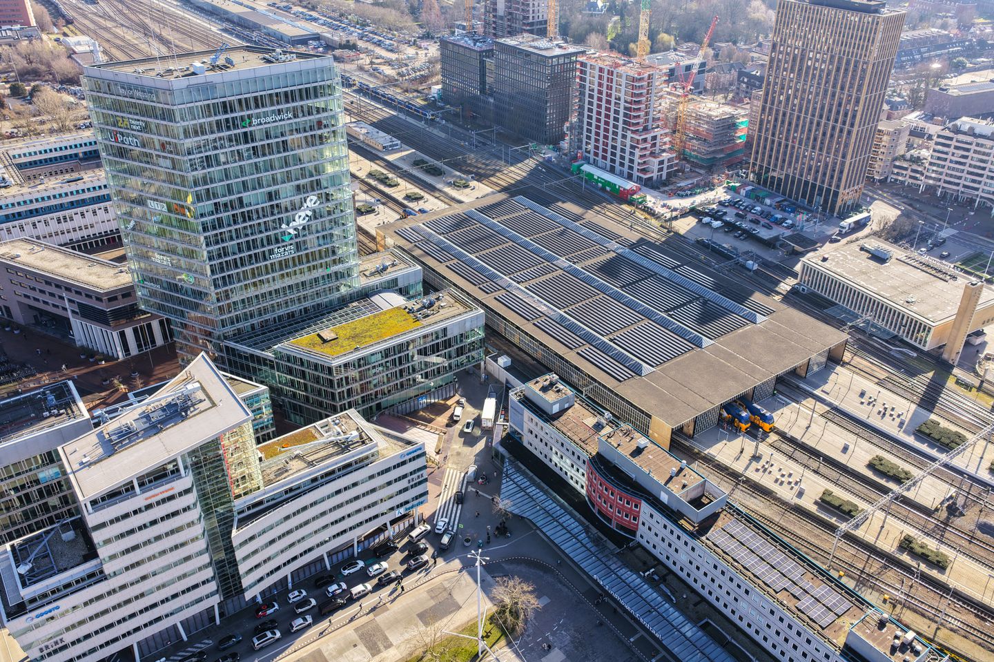 Bekijk foto 3 van Kennedyplein 204