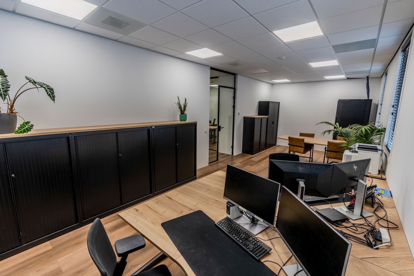 Bekijk foto 3 van Warwickstraat 15