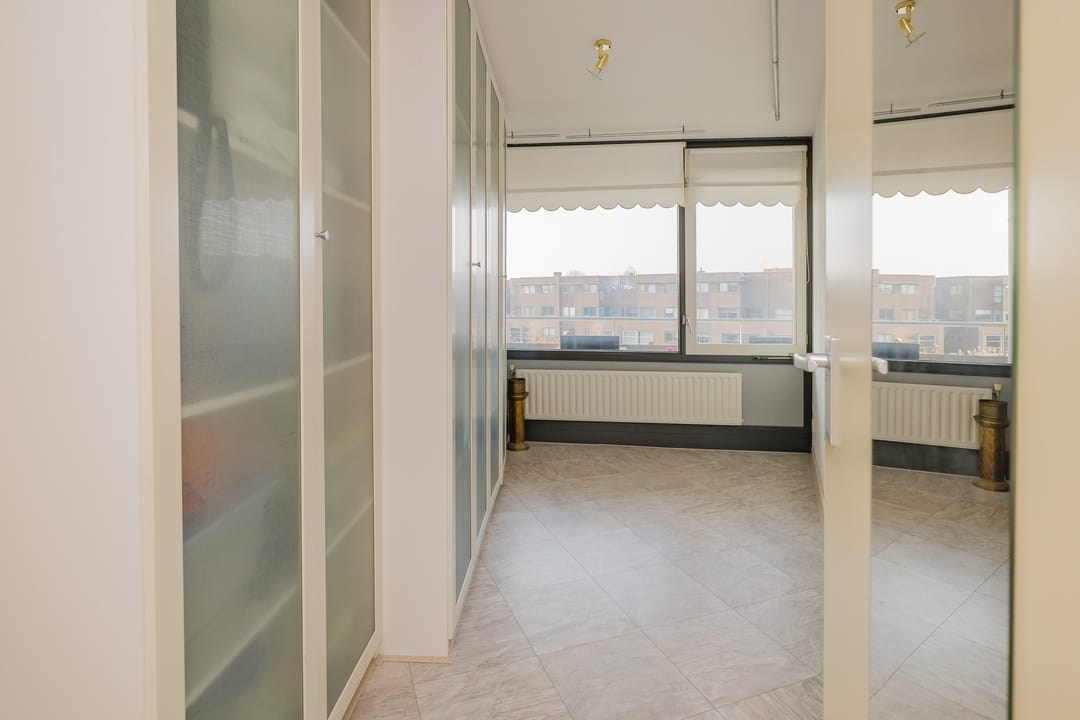 Photo 28 of Galle Promenade 614