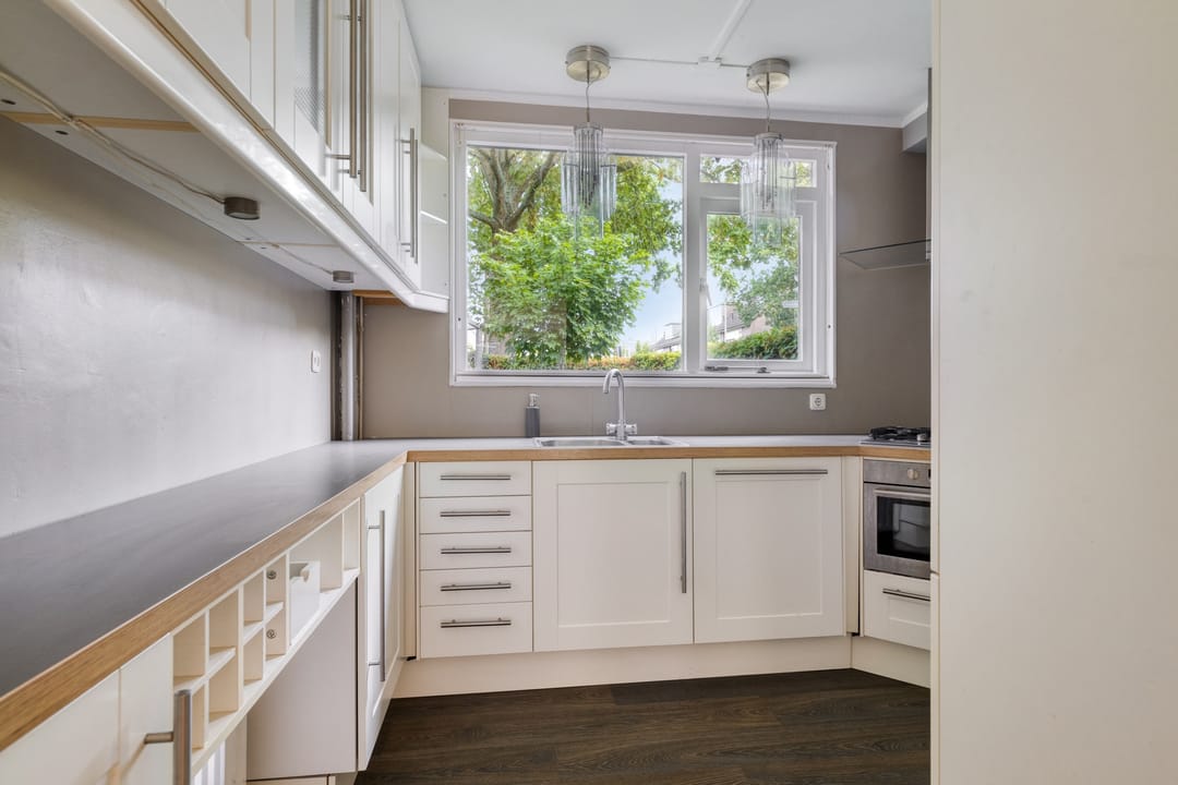 Photo 11 of Bakboord 56