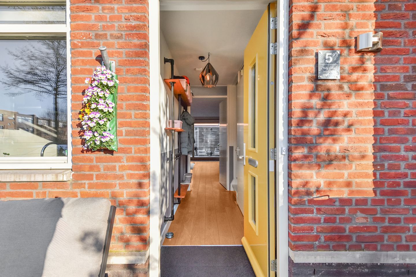 Foto 40 van Albert van Schoonhovenlaan 5