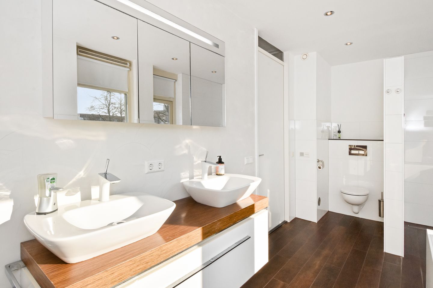 Foto 25 van Albert van Schoonhovenlaan 5