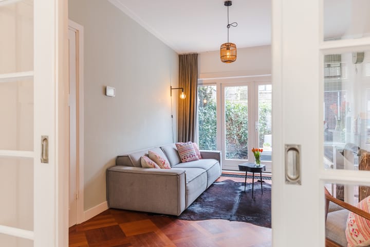 Photo 2 of Van der Mondestraat 98