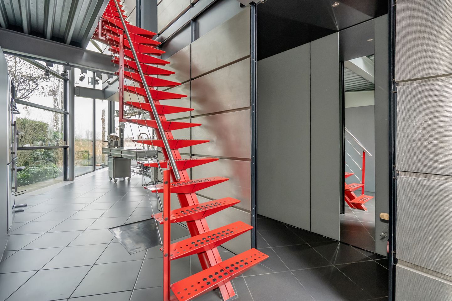 404.jpg?options=width=1440