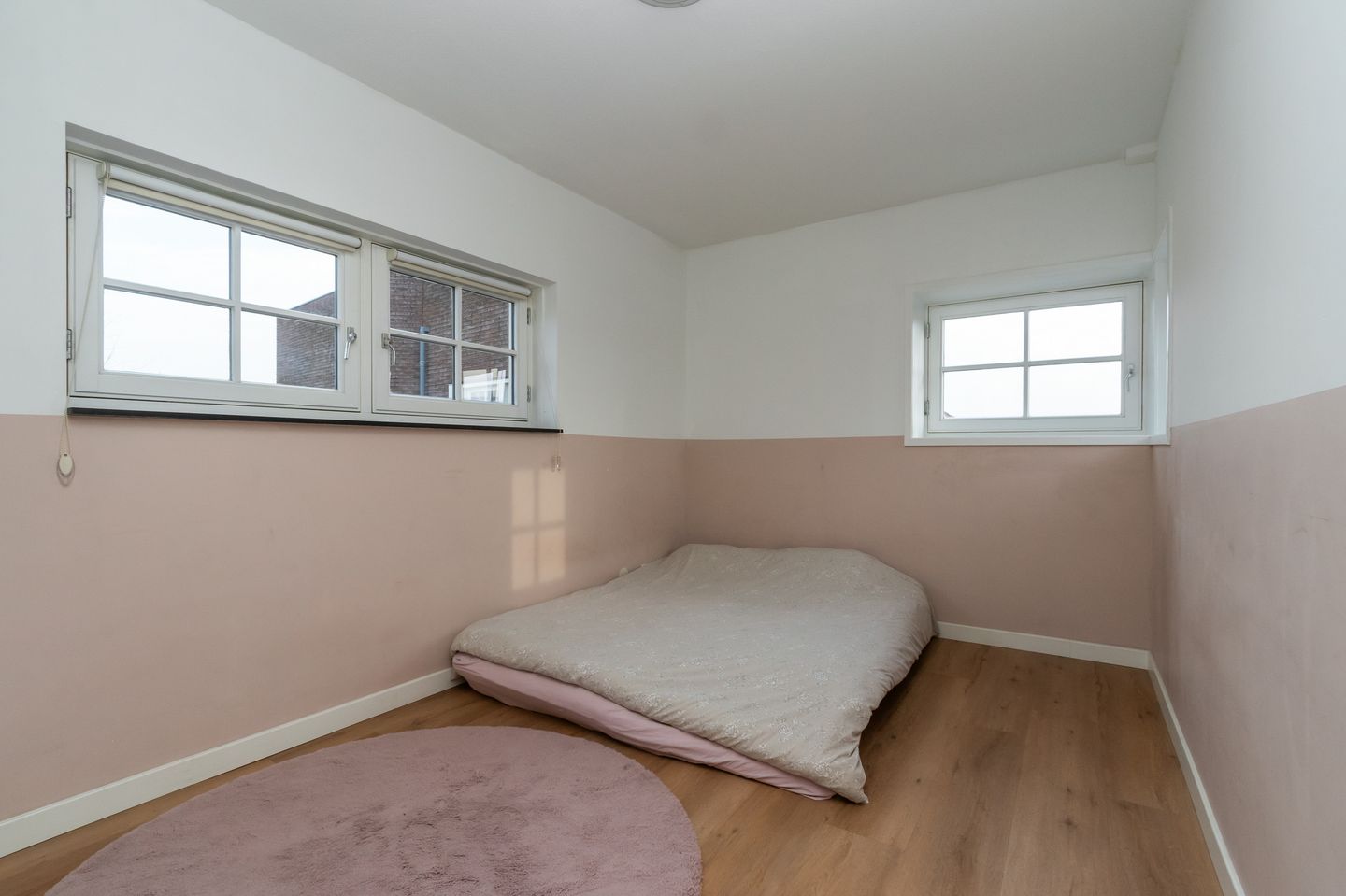 Photo 20 of Merelstraat 1