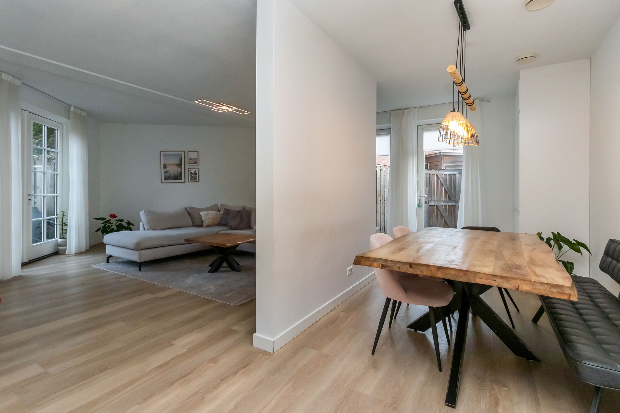 Photo 9 of Merelstraat 1