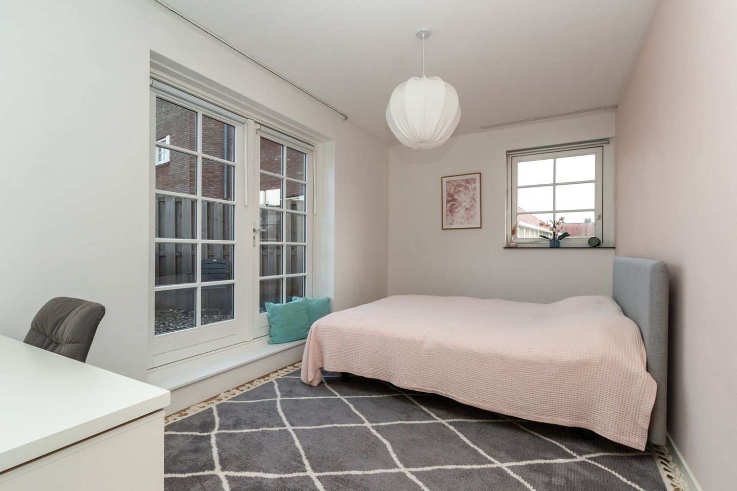 Photo 14 of Merelstraat 1