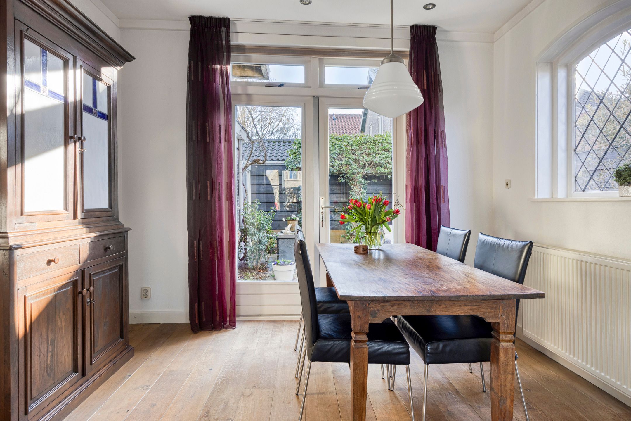 Unique Detached Home with Sunny Garden and Roof Terrace — 7