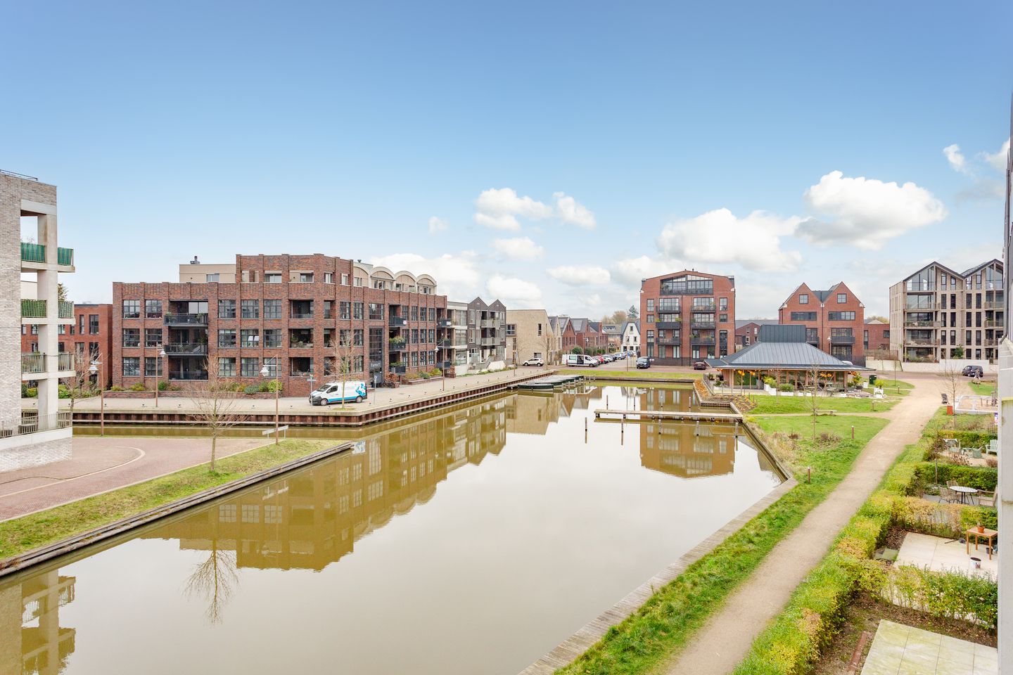 Modern luxury apartment with 115m² living space and A+++ energy rating in Muiden's Krijgsman area — 19