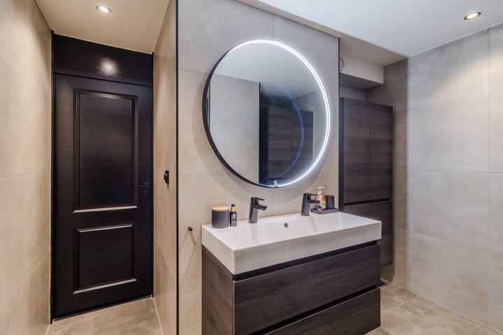 Photo 5 of Anton Wachterburg 22