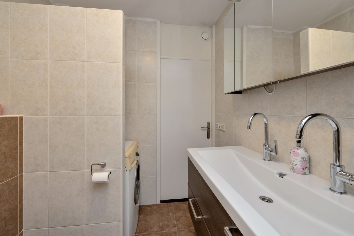 Photo 20 of Rietmees 51