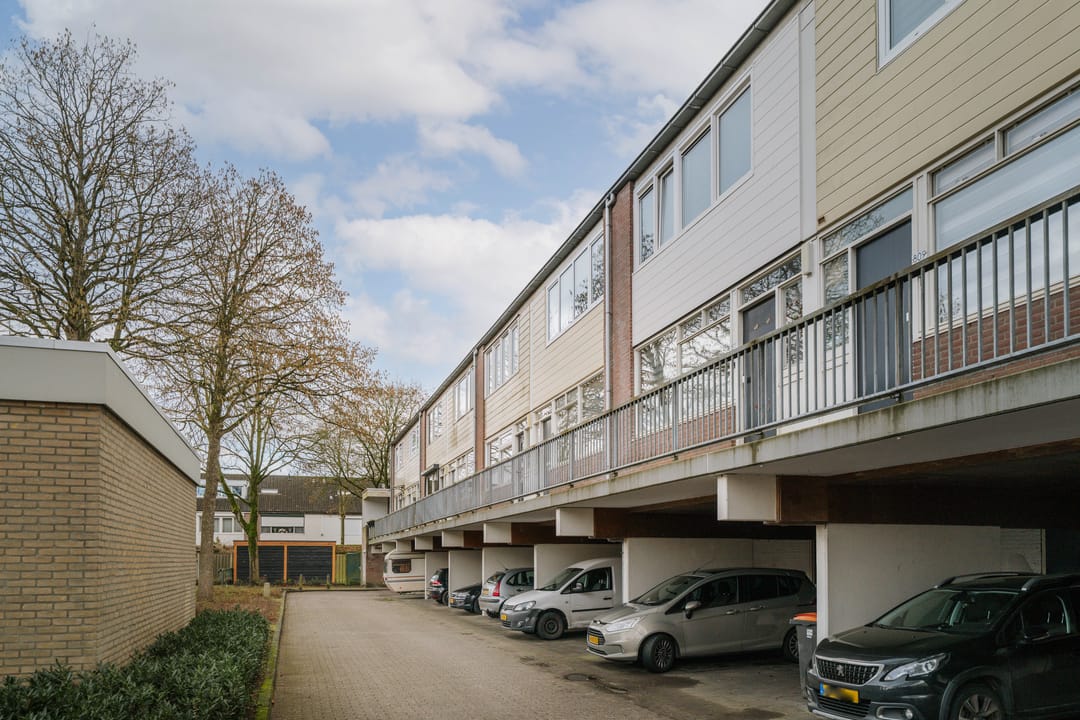 Foto 28 van Doornenburg 813