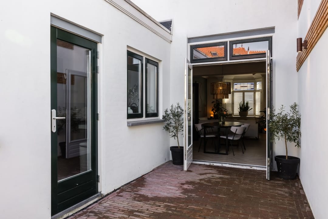 Foto 47 van Burgemeester De Roocklaan 10