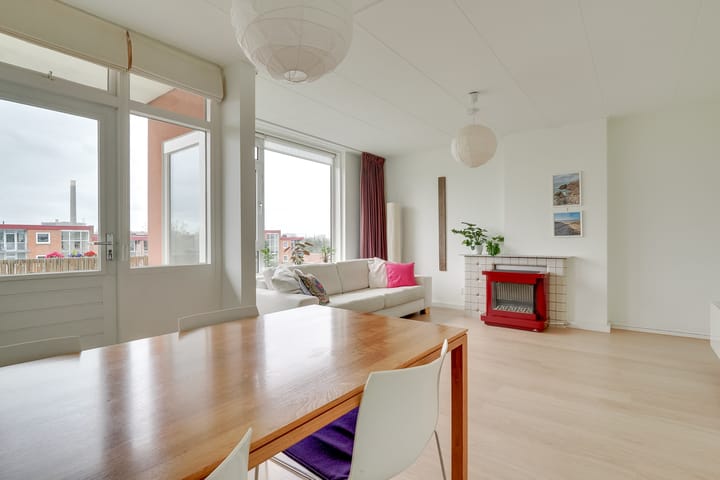 Photo 2 of Réaumurlaan 12-3