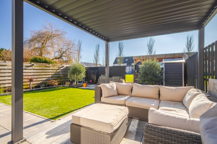 Photo 2 of Korenbloem 65