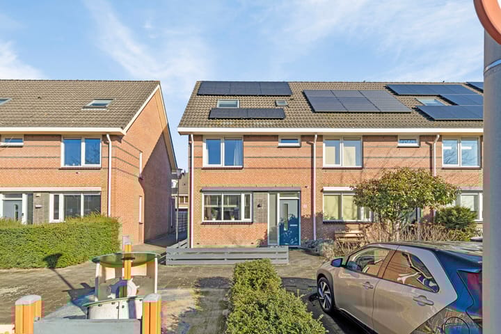 Photo 3 of Maria van der Duinstraat 10