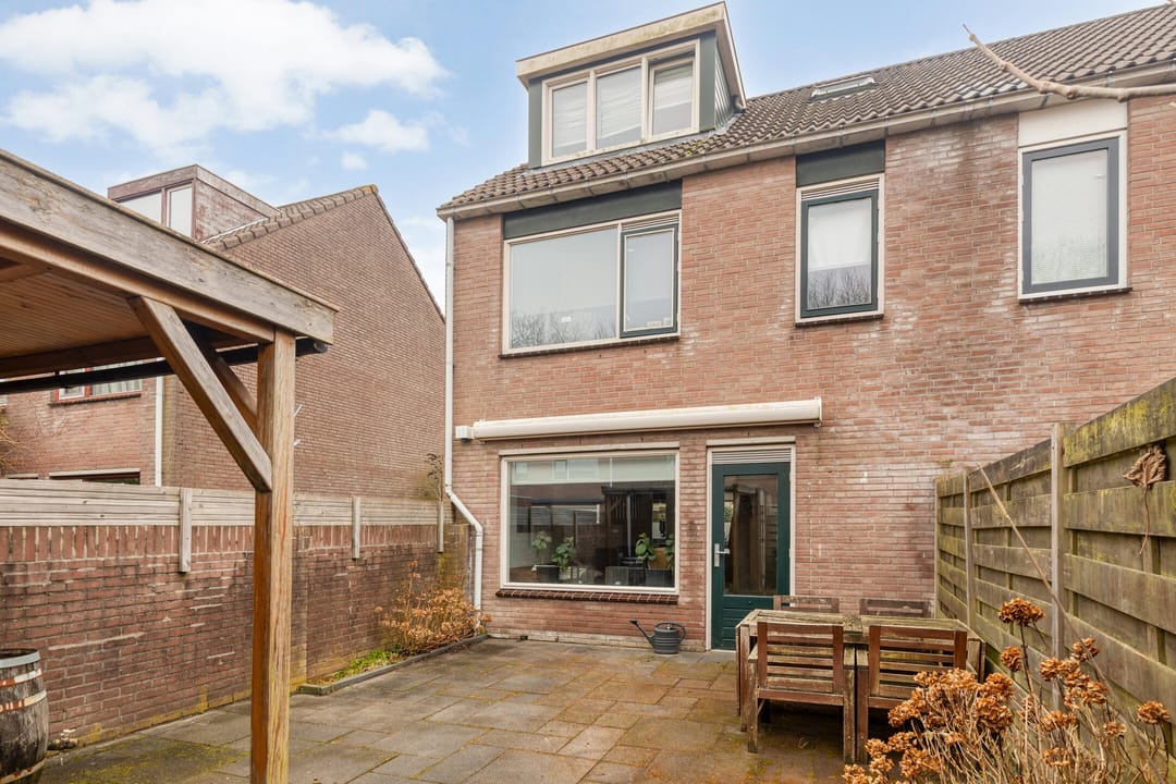 Photo 2 of Rietdekkerstraat 54