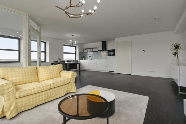 Photo 2 of Winkelcentrum Woensel 148