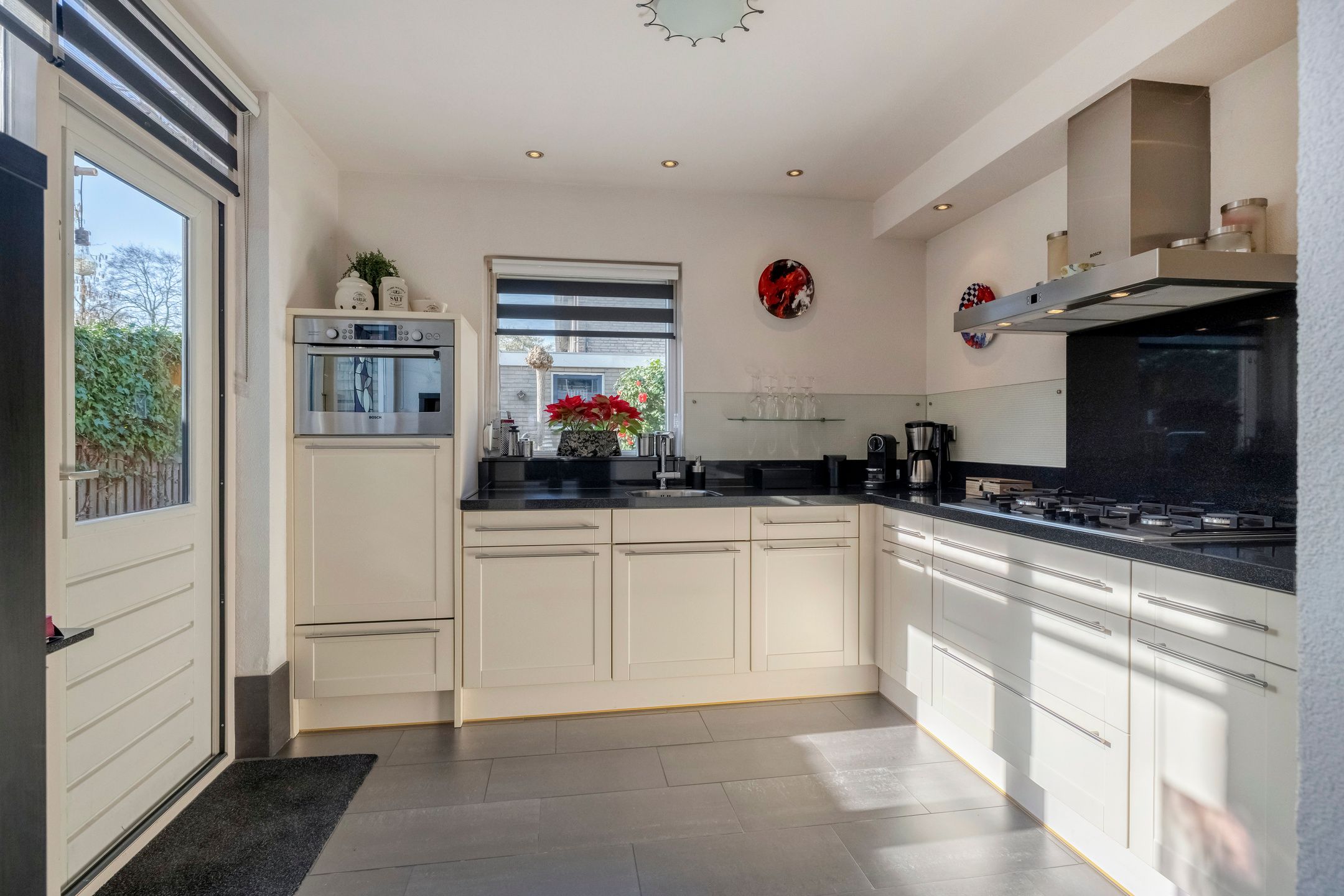 Foto 12 van Cederstraat 26