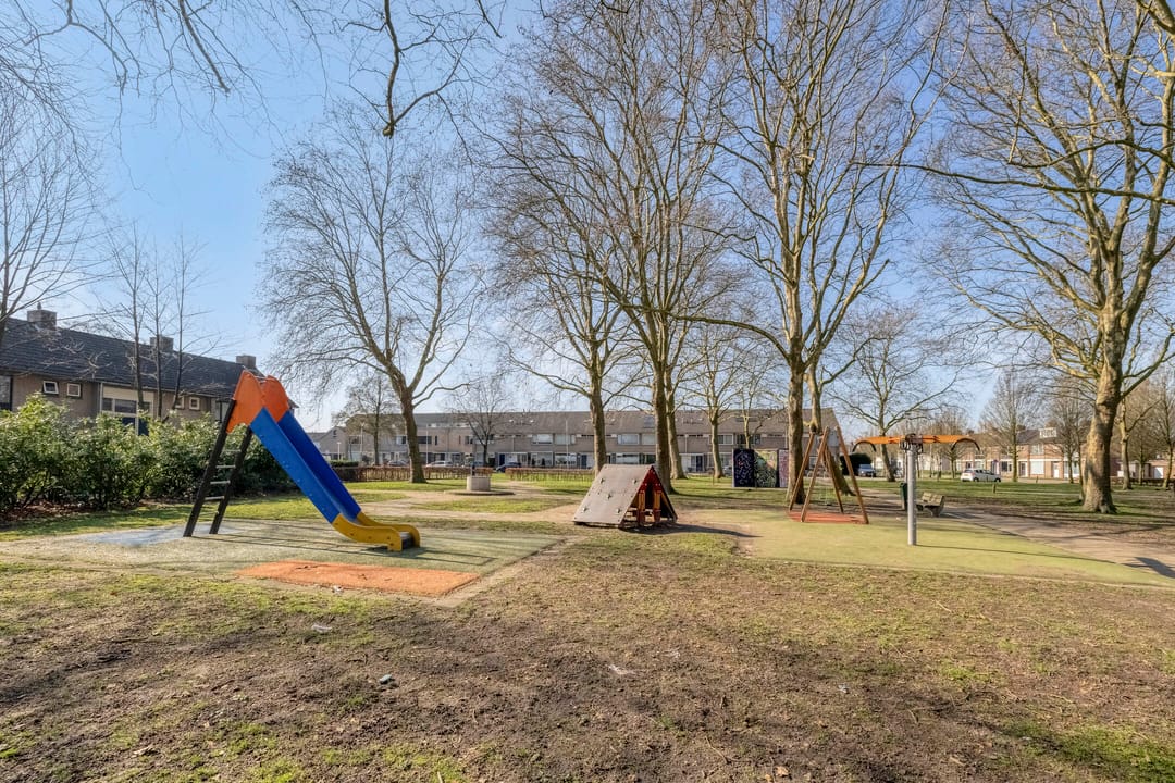 Foto 32 van Cederstraat 26