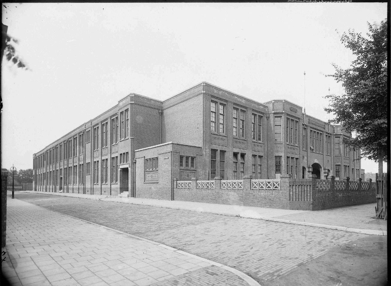 Photo 44 of Reeweg Oost 123-P