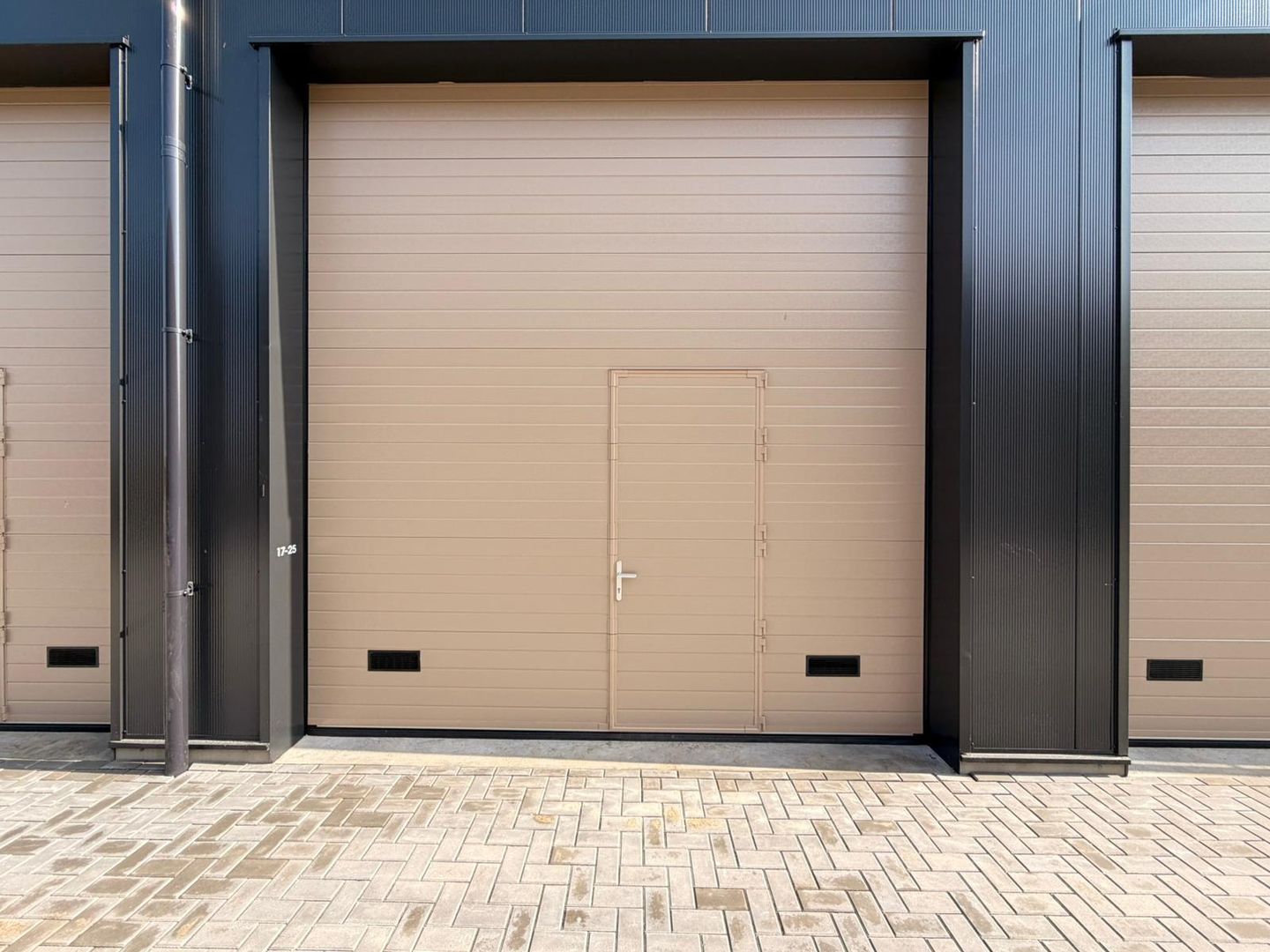 Bekijk foto 1 van Nieuwe Kleverskerkseweg 17-16