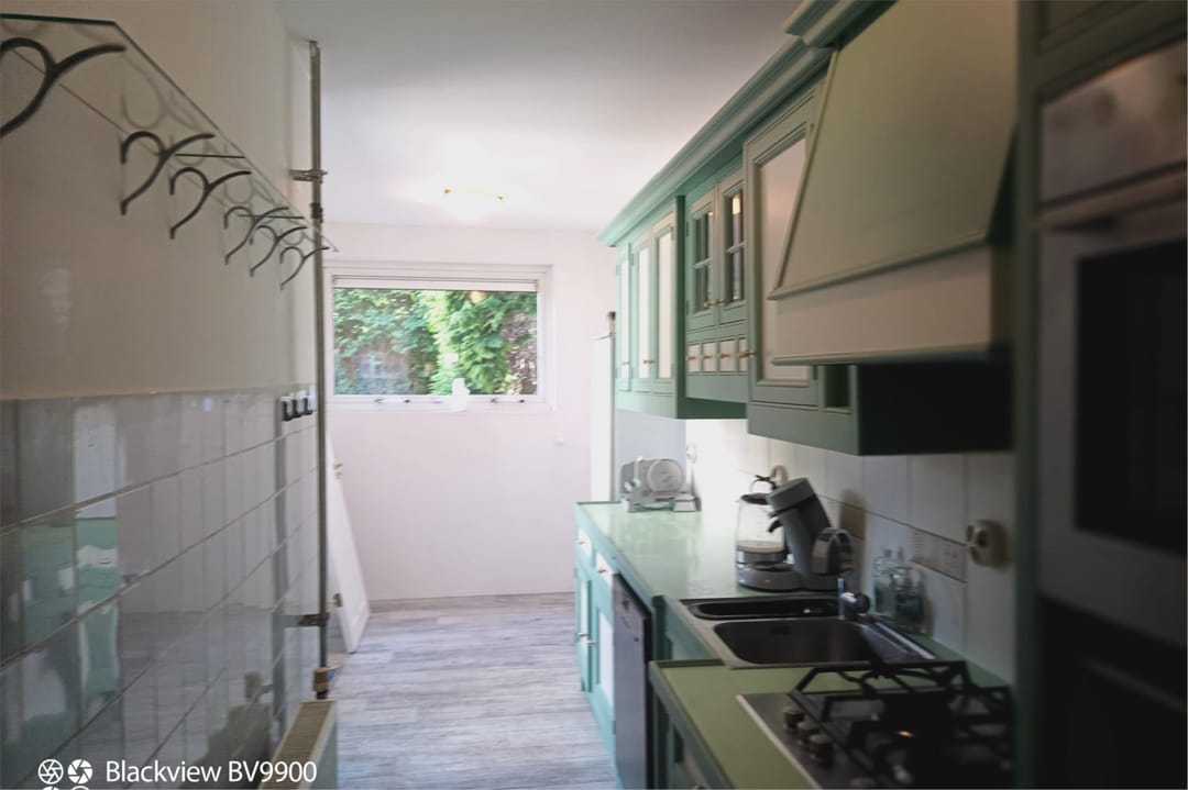 Photo 8 of Edisonstraat 50