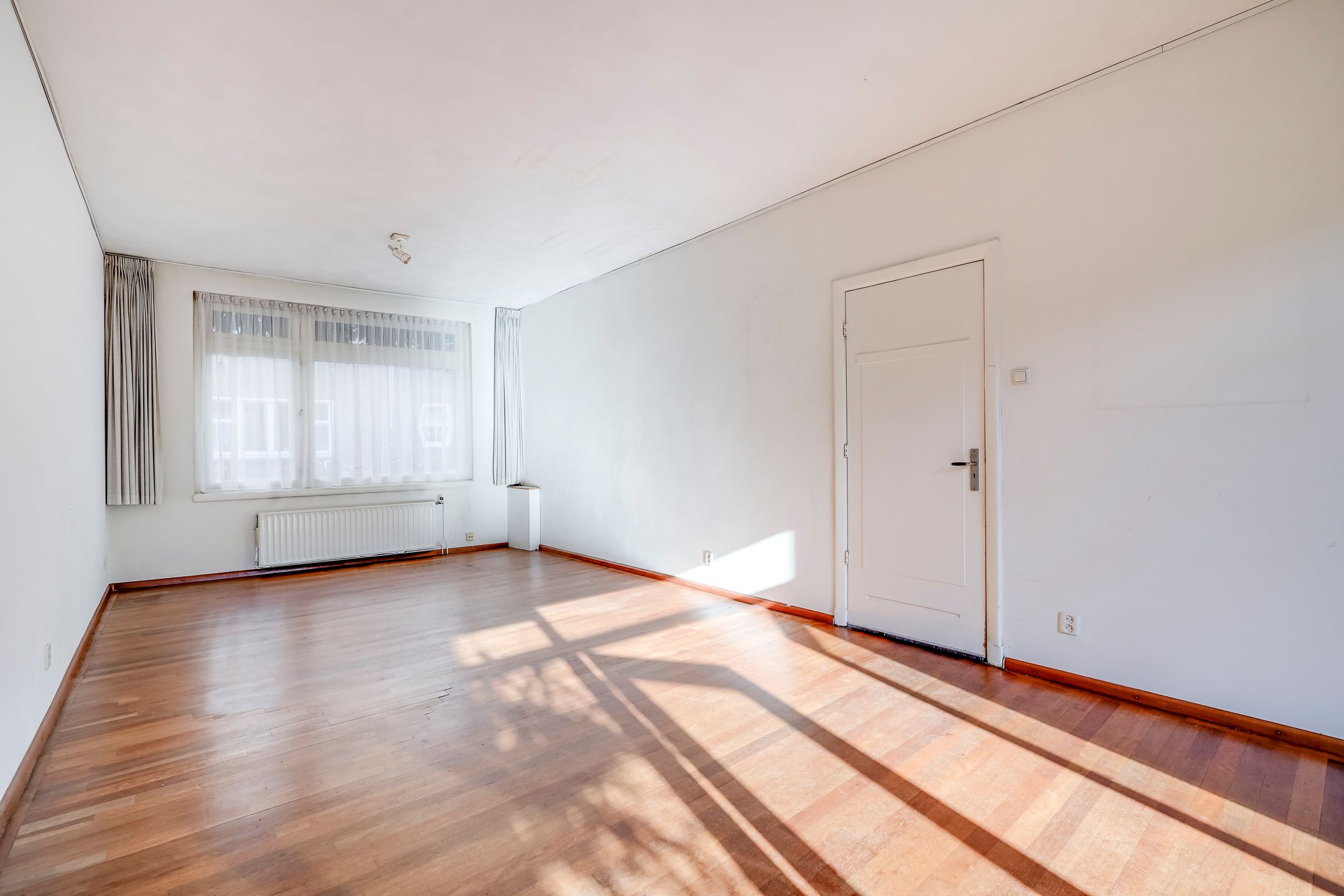 Foto 9 van Albert Neuhuysstraat 2-A