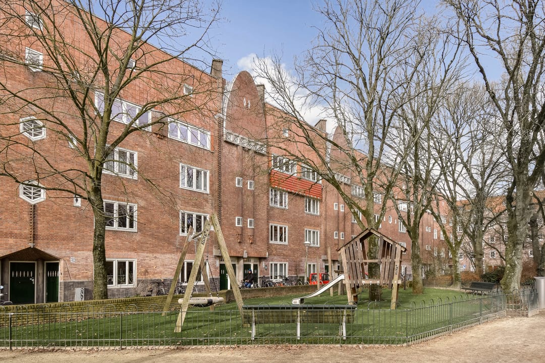 Charming Ground-Floor Apartment with Sunny Garden in Spaarndammerbuurt — 23