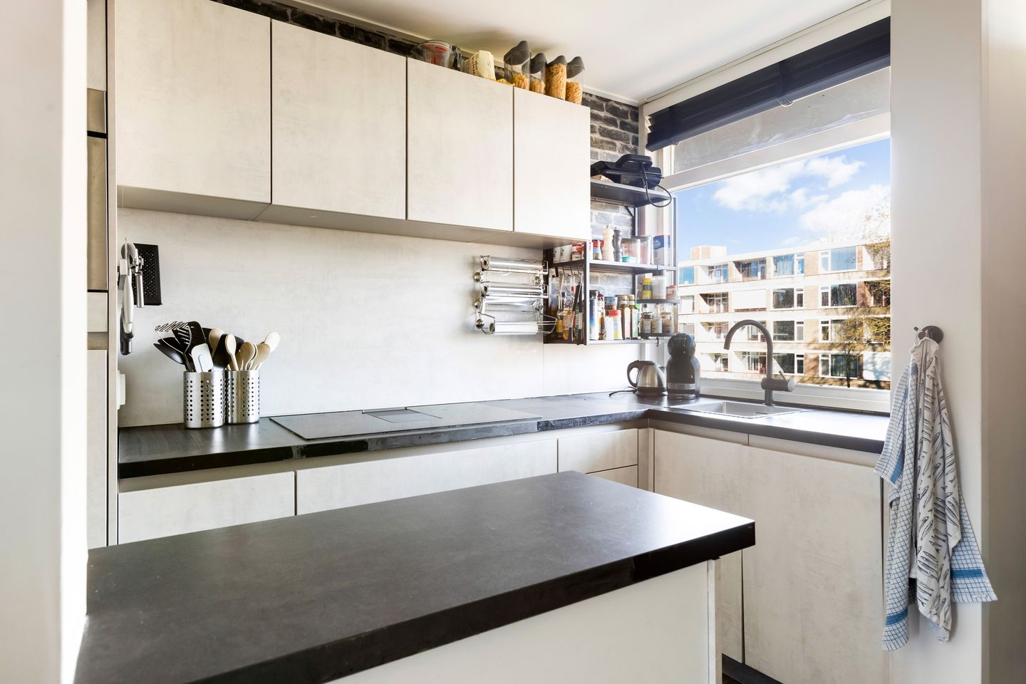 Foto 10 van Staringlaan 226