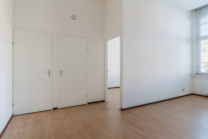 Photo 4 of Mr. van Coothstraat 55-07