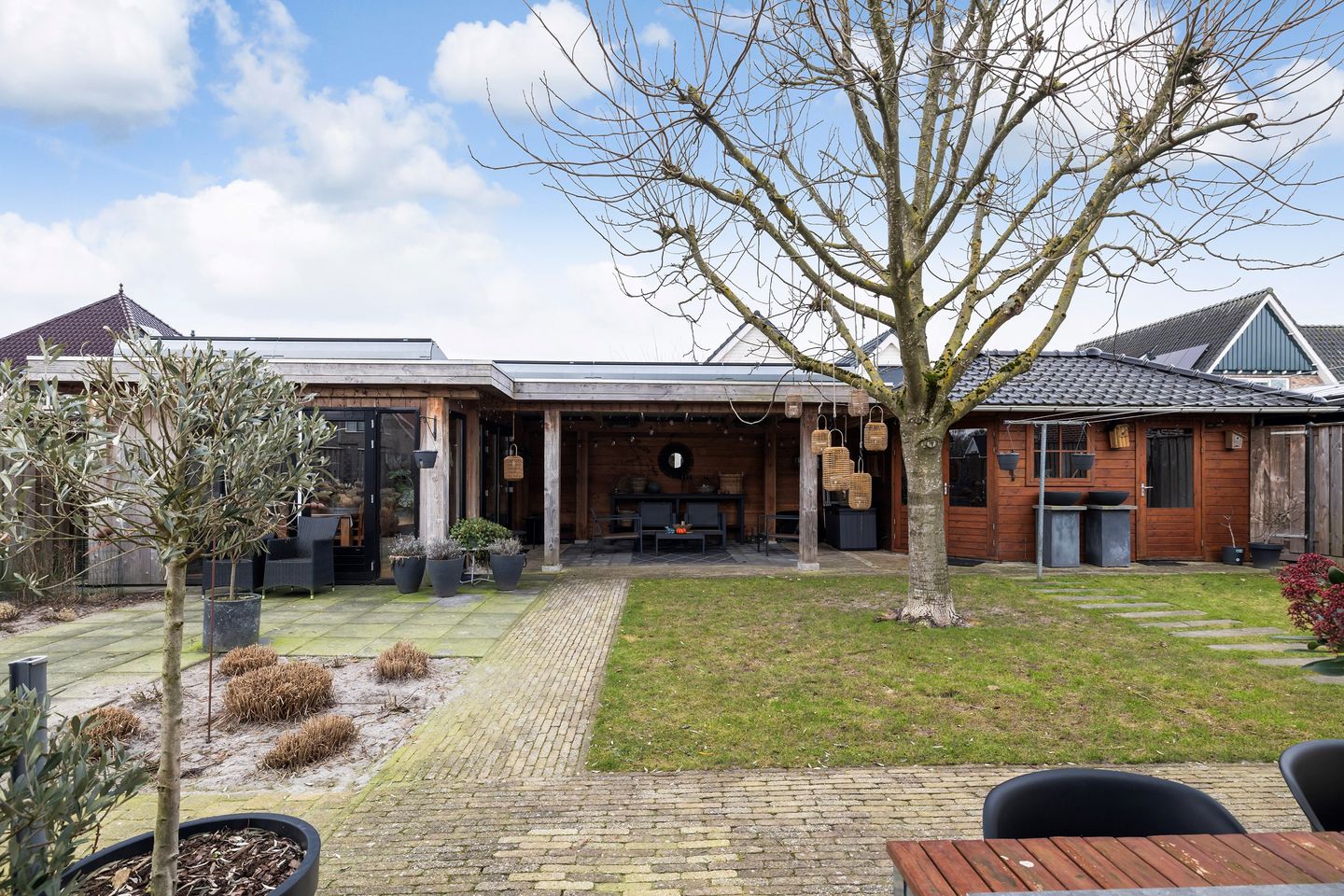 Foto 35 van Voorstag 12