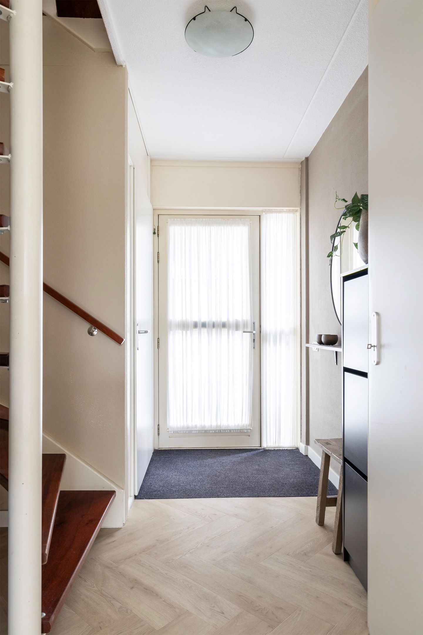 Foto 4 van Voorstag 12