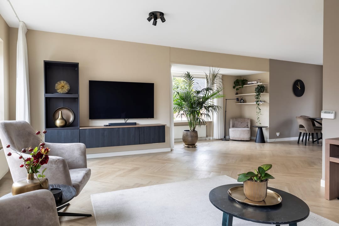 Foto 7 van Voorstag 12