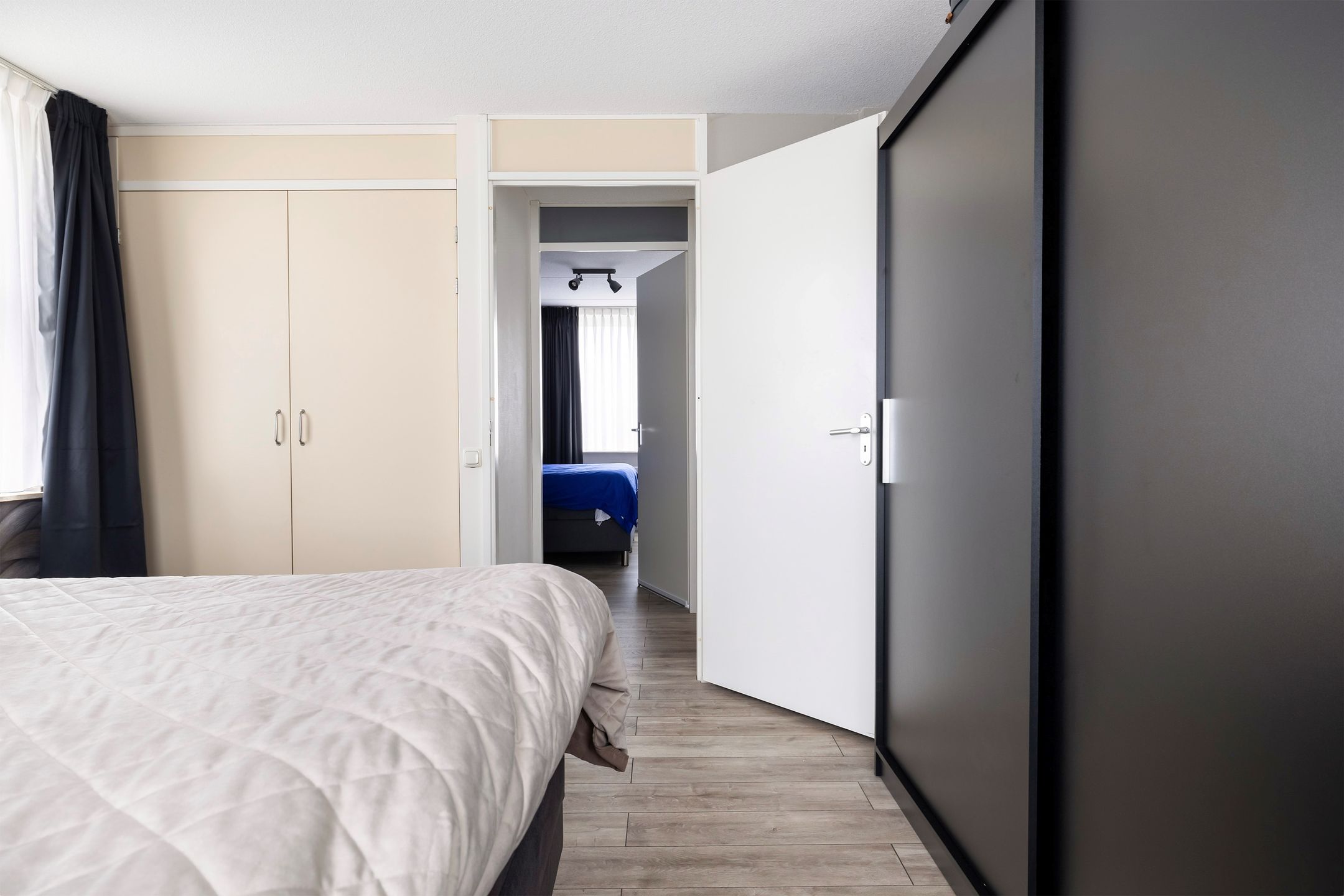 Foto 21 van Voorstag 12