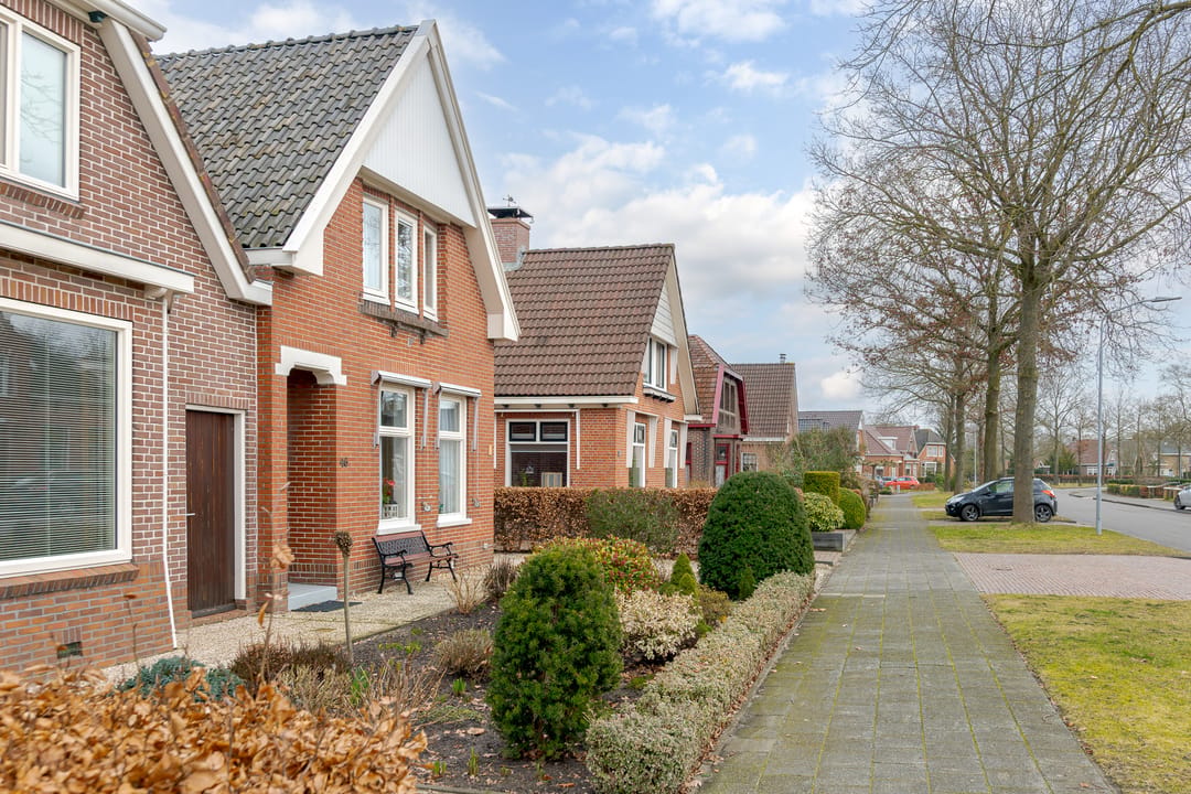 Photo 7 of J.P. Santeeweg 46