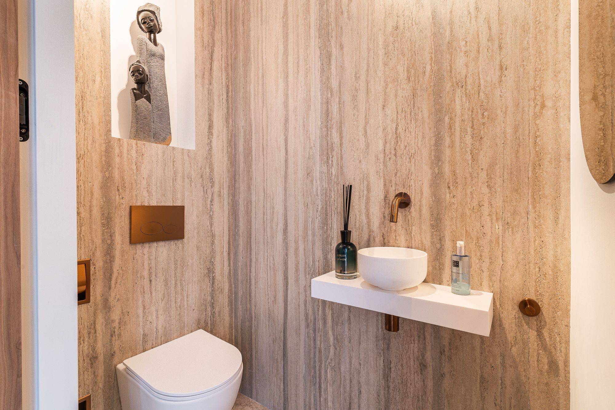 Foto 42 van Reutseplein 38