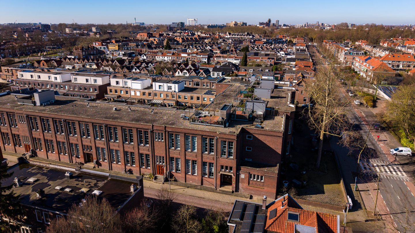 Photo 5 of Reeweg Oost 123-P