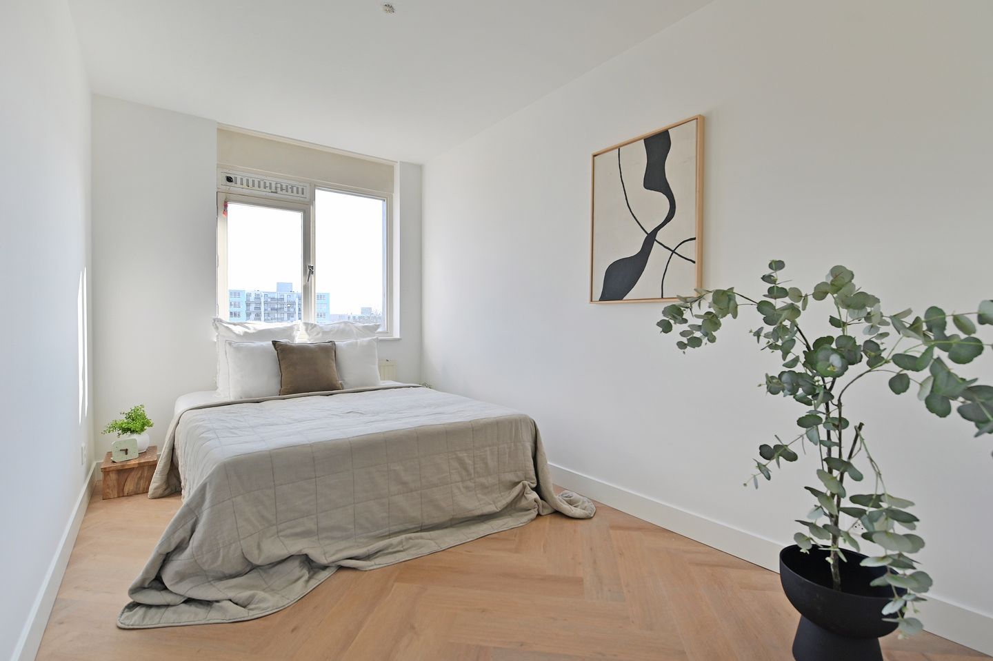 Photo 19 of Middenmolenplein 56