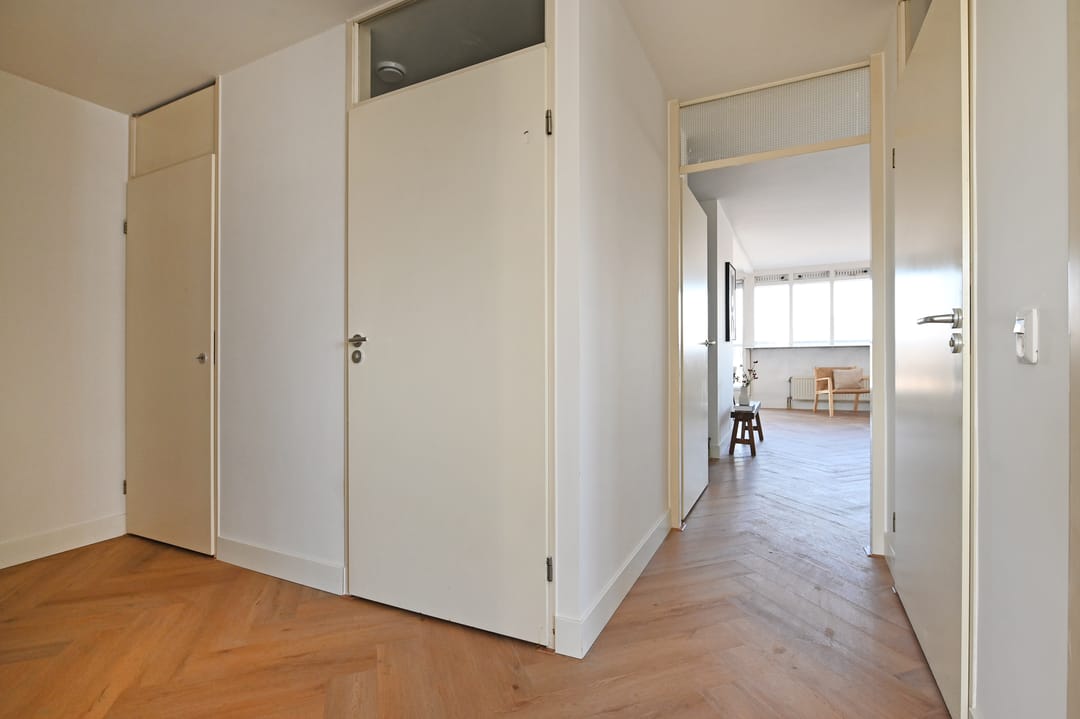 Photo 16 of Middenmolenplein 56