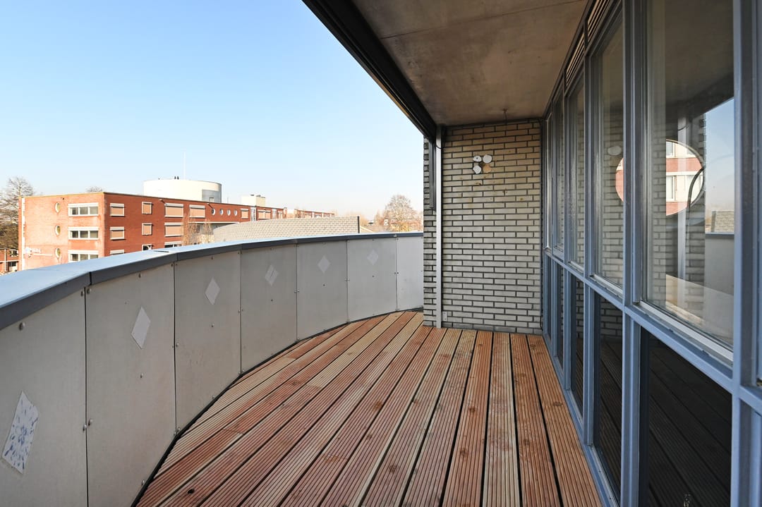 Photo 23 of Middenmolenplein 56