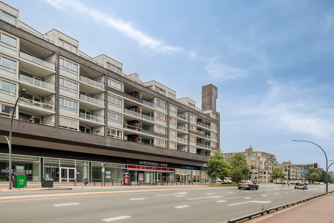 Photo 1 of Deldenerstraat 6-44