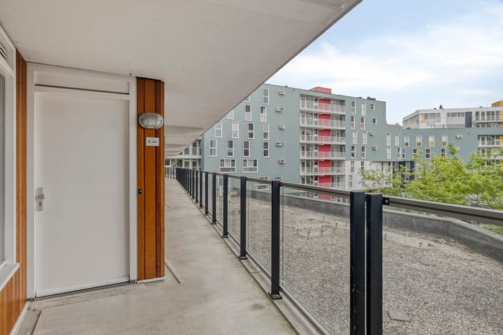 Photo 4 of Deldenerstraat 6-44