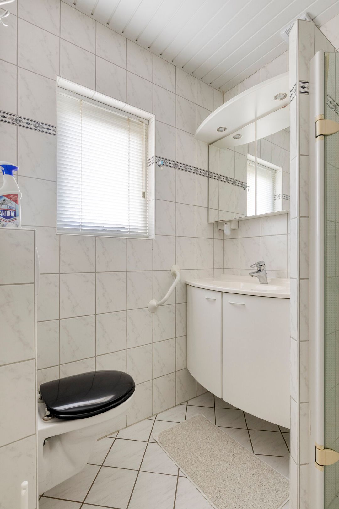 Foto 17 van Reviusstraat 1