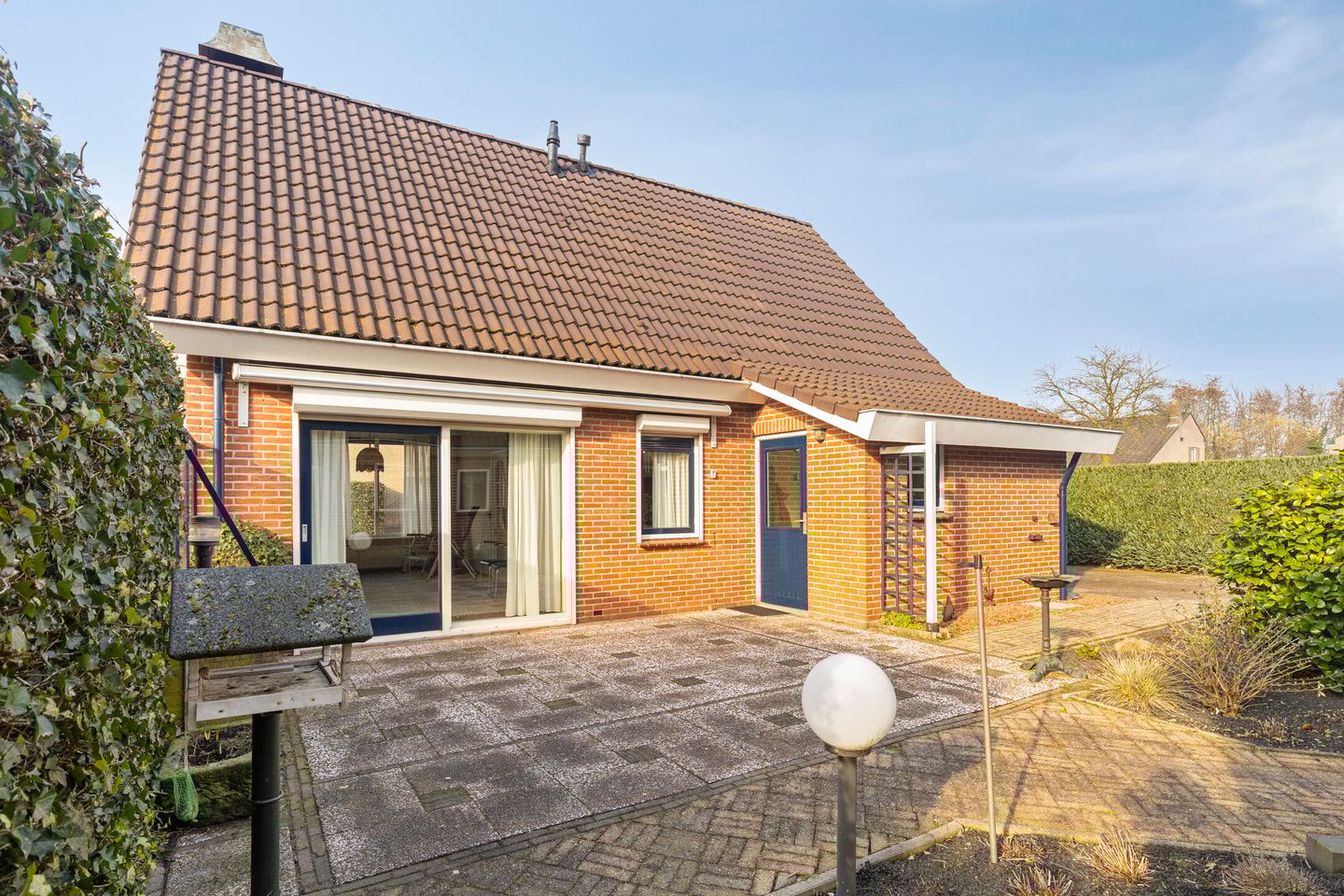 Foto 4 van Reviusstraat 1