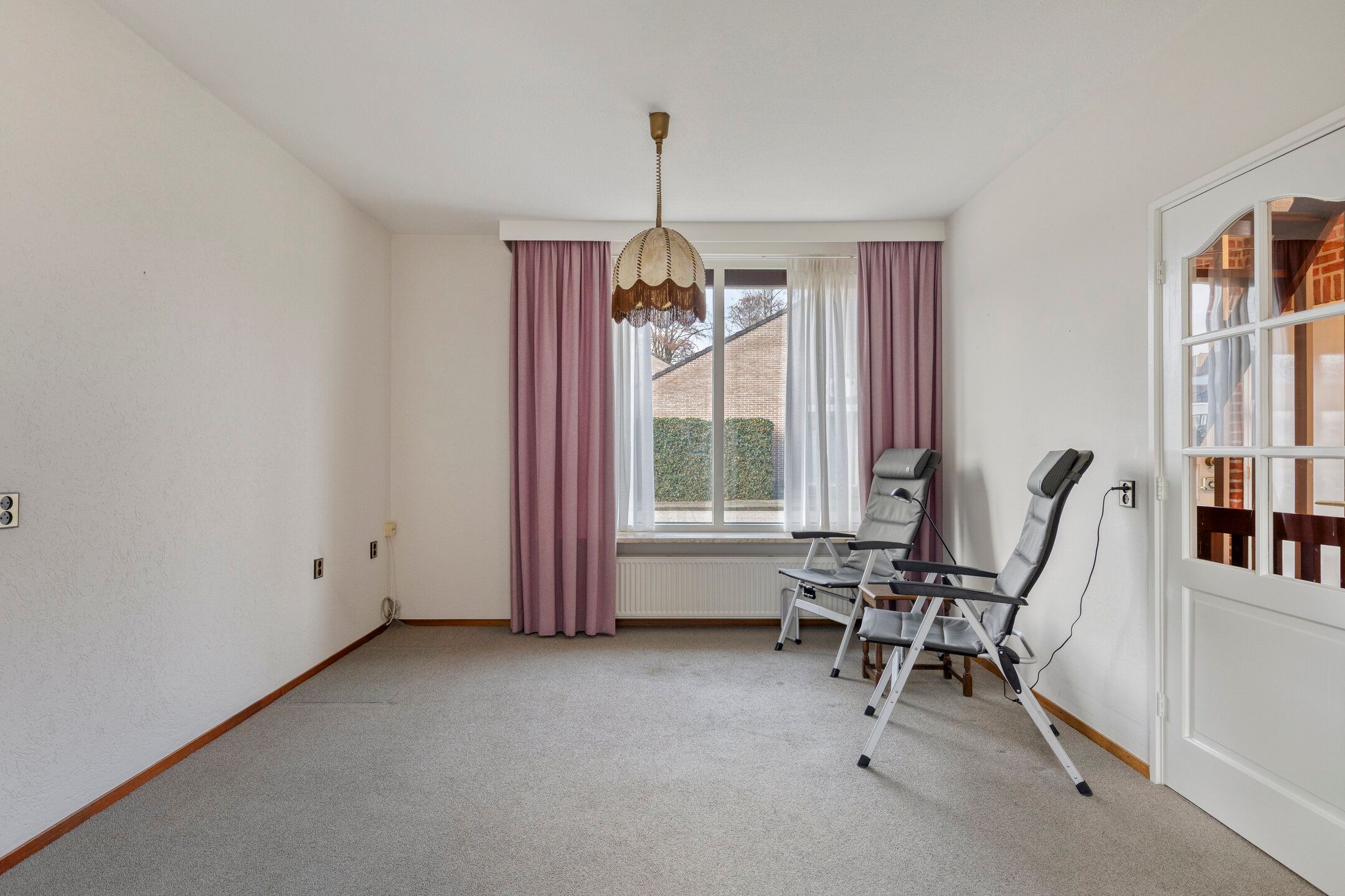 Foto 9 van Reviusstraat 1