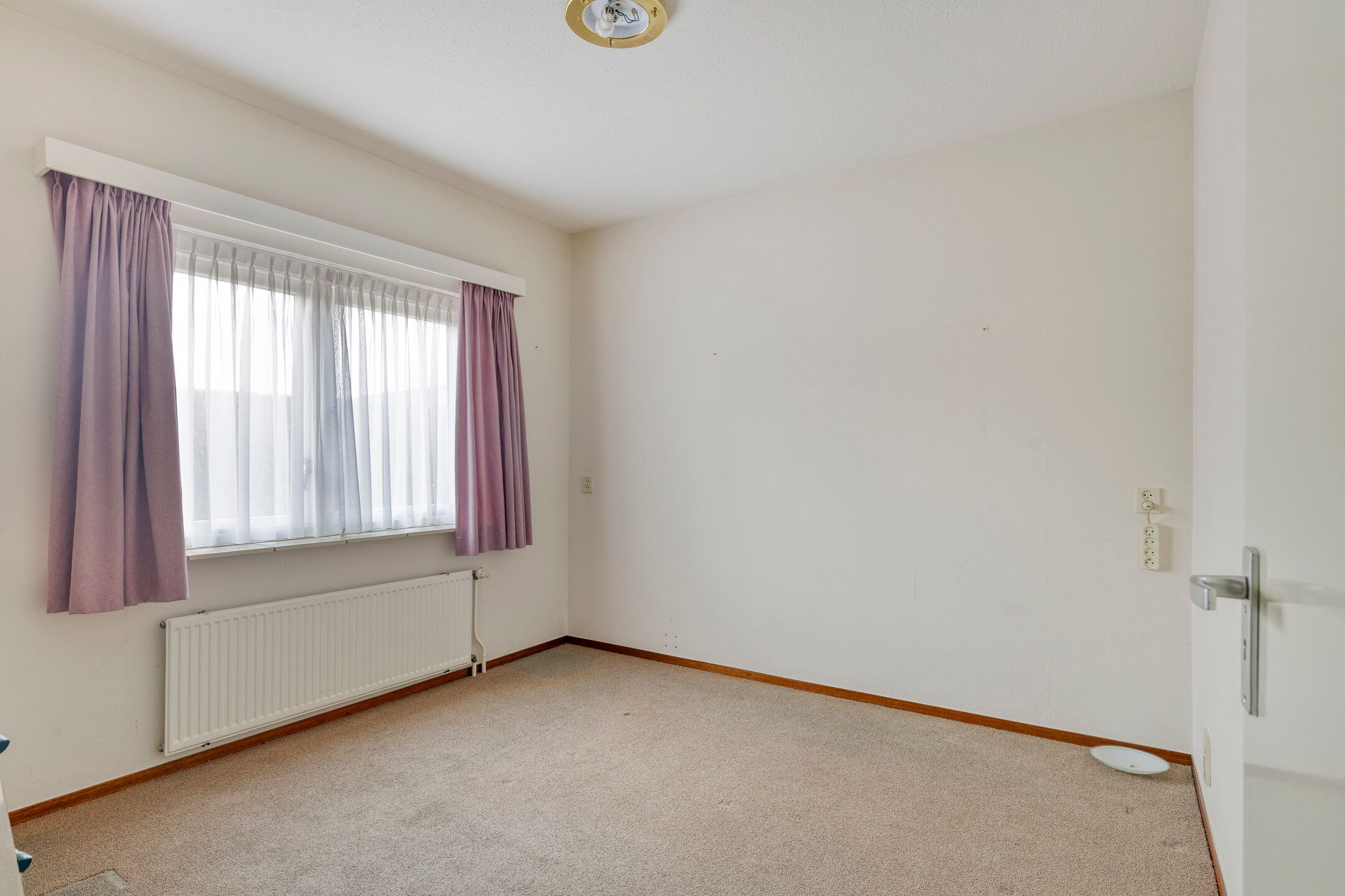 Foto 15 van Reviusstraat 1