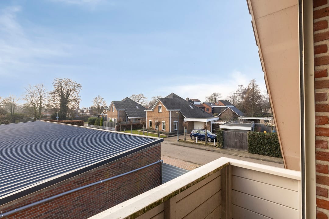 Foto 26 van Reviusstraat 1