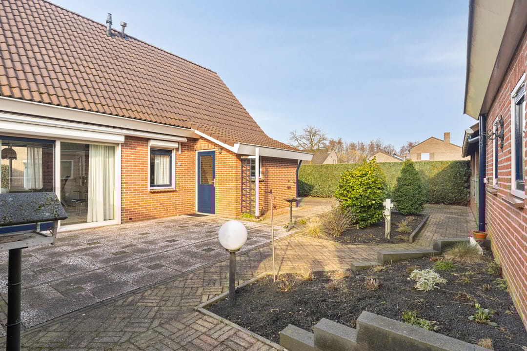 Foto 28 van Reviusstraat 1